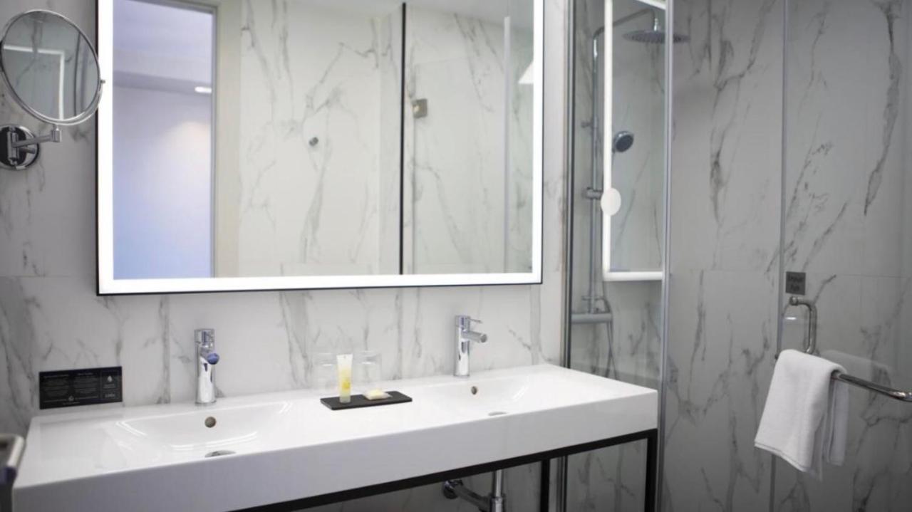 Hanza Tower Hotel Platinium 5 Stars Szczecin Extérieur photo